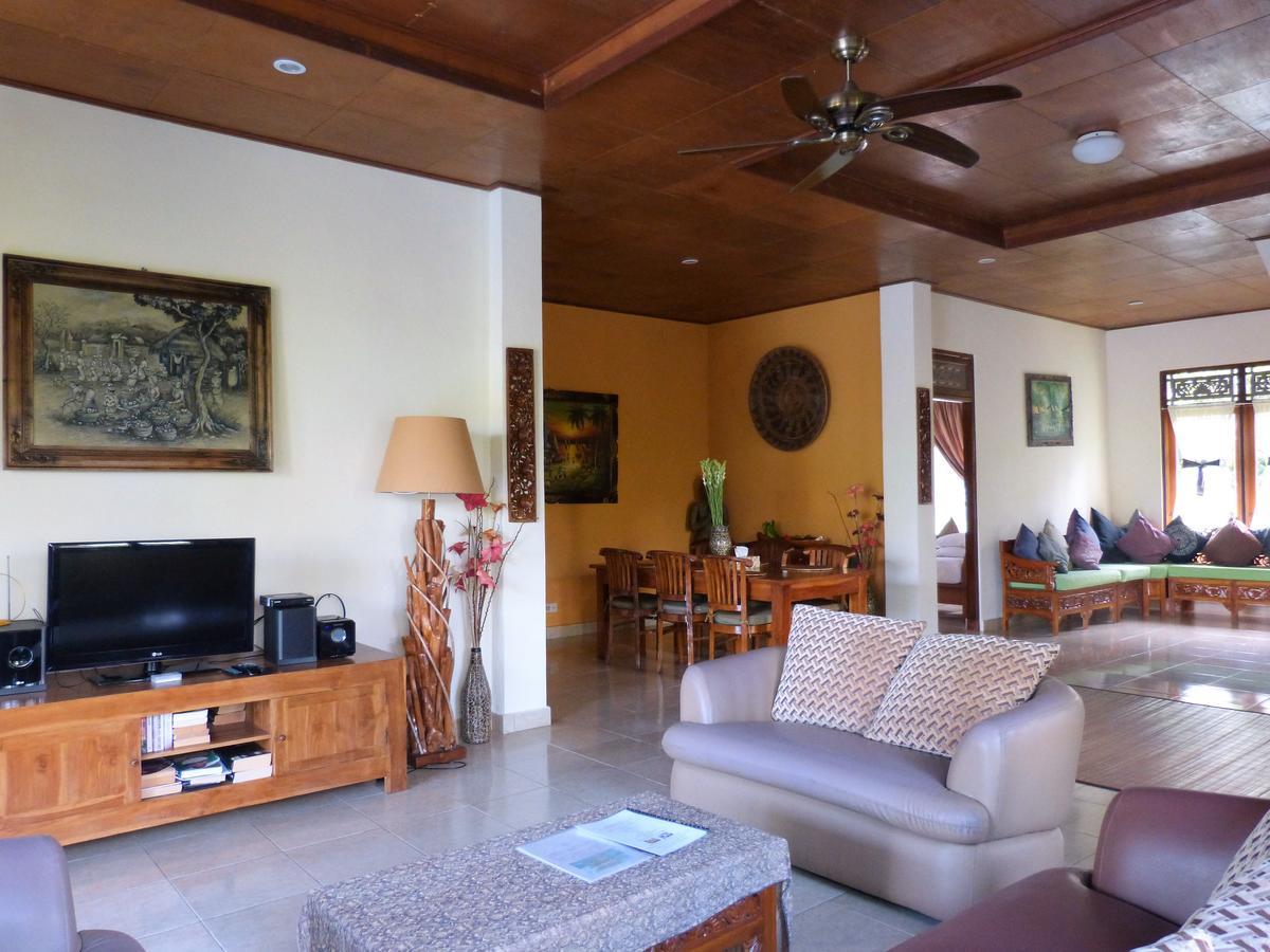 Villa Agung Khalia Ubud  Luaran gambar